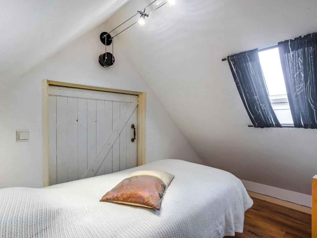 Holiday Home Tuinzicht By Interhome Zuid-Beijerland Eksteriør billede
